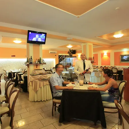 Balconata 2.0 Banqueting&accommodations Hotel Lucera